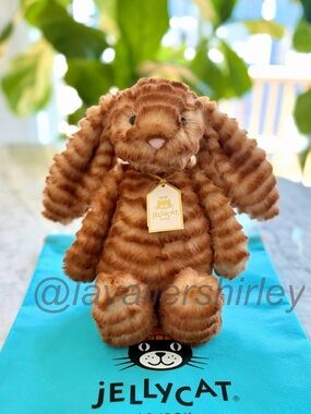 Jellycat Bashful Luxe Bunny Juniper NWT Authentic